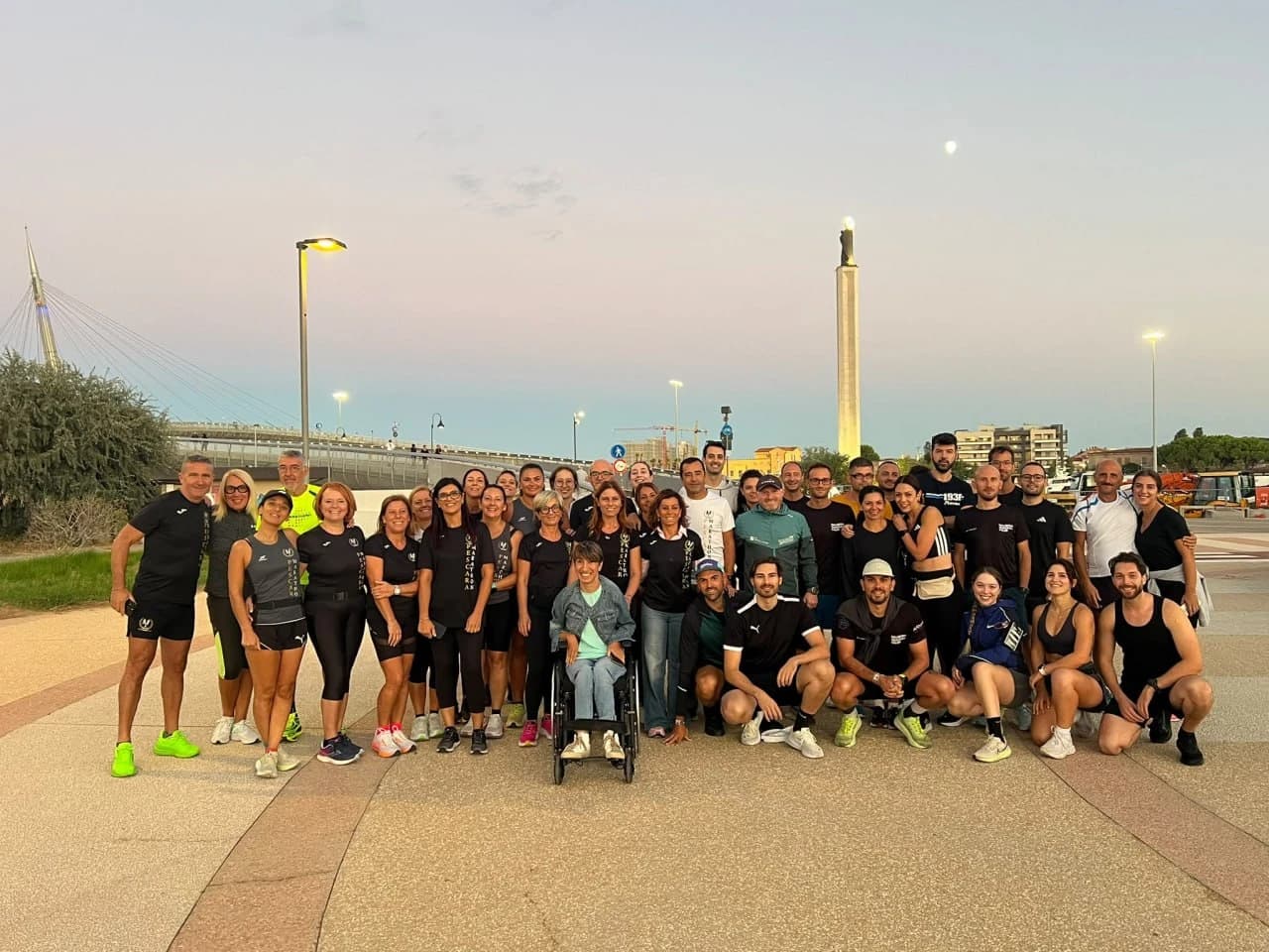 Il gruppo della No Car Day Run al Ponte del Mare